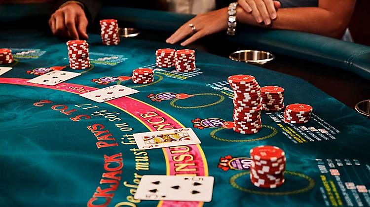 Luật chơi Blackjack: Hướng dẫn cho người mới bắt đầu