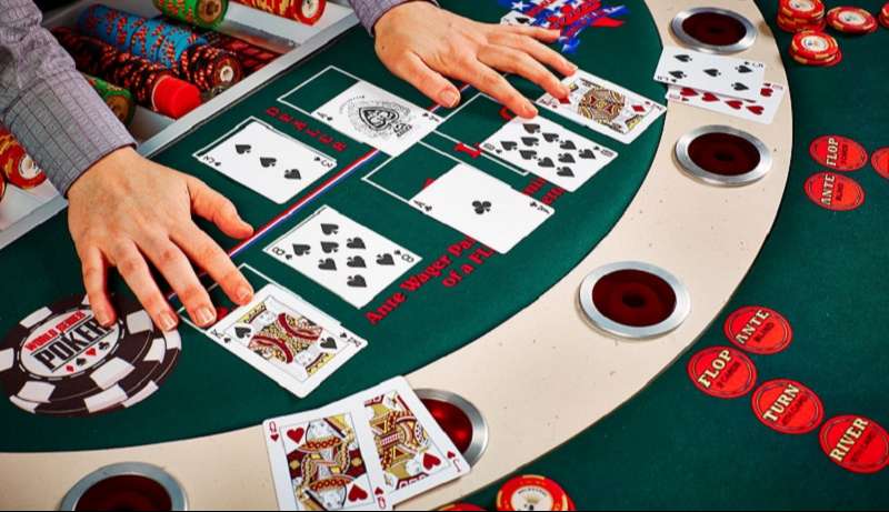 Rejam Poker là gì? Những trường hợp người chơi nên cân nhắc