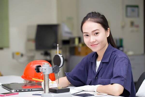 Nhân viên R&D là gì? Yêu cầu tuyển dụng ra sao? | CareerViet.vn