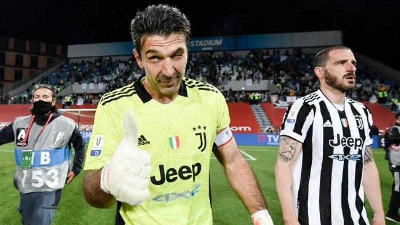 Giữ cho lồng sạch sẽ trong bóng đá: Vai trò và chiến lược chung