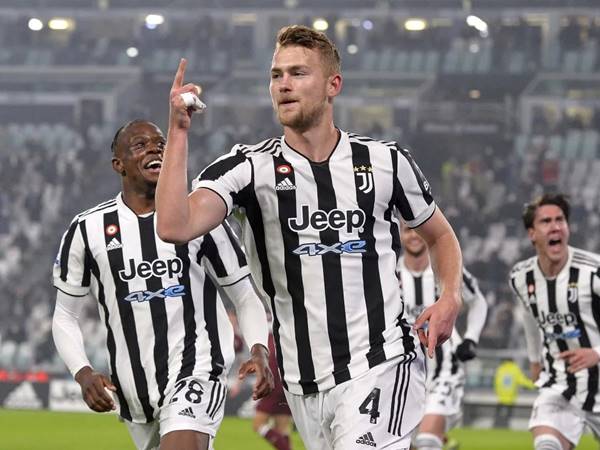 Đội bóng juventus được mệnh danh là gì? Juventus - Bà đầm già thành Turin đại diện cho đẳng cấp và truyền thống