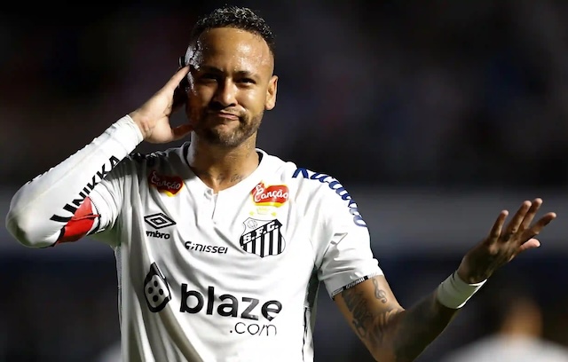 Neymar là một trong top những cầu thủ nhận lương cao nhất thế giới 10 cầu thủ lương cao nhất thế giới: Những siêu sao thu nhập khủng
