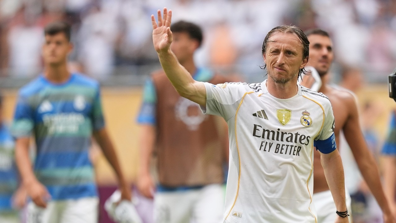 Luka Modric – Từ trại tị nạn đến Quả bóng vàng Luka Modric – Từ Trại Tị Nạn đến Quả Bóng Vàng
