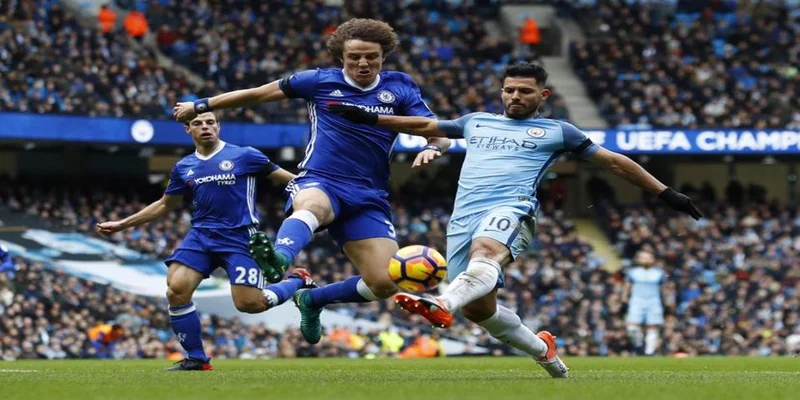 Standing tackle trong bóng đá