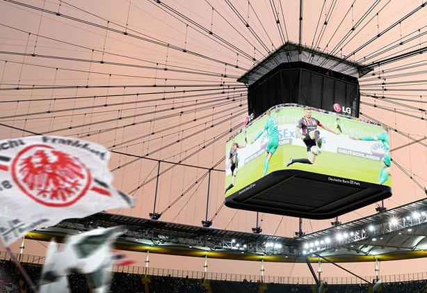 Sân vận động Deutsche Bank Park: Linh hồn bất tử của Frankfurt