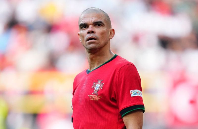 Pepe duy trì phong độ đáng kinh ngạc và trở thành biểu tượng bền bỉ