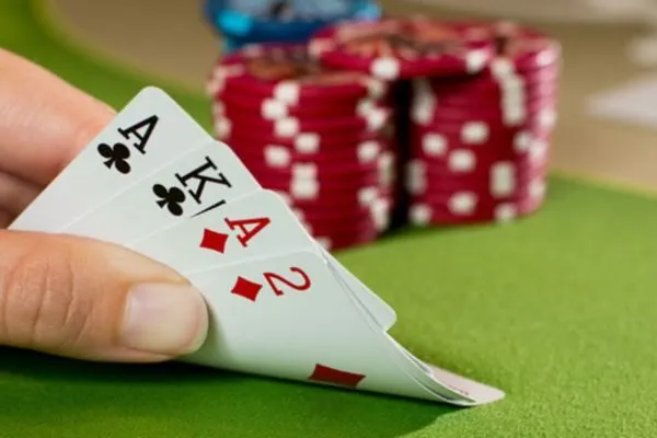 Quan sát và đọc vị đối thủ trong Poker