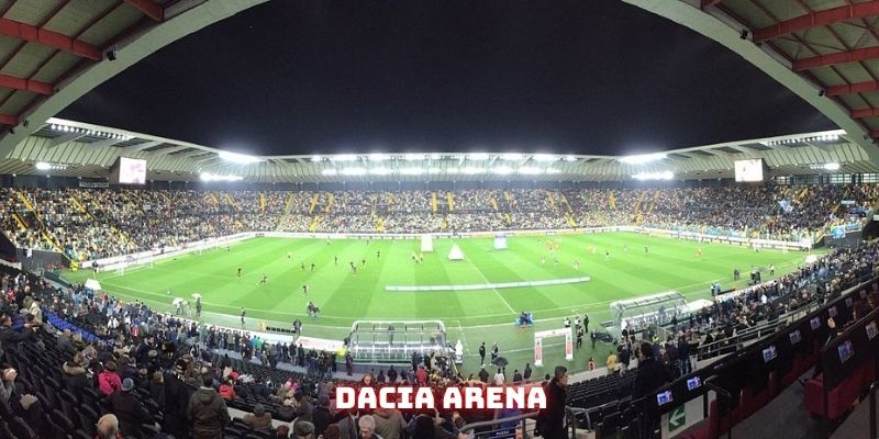 Toàn cảnh sân nhà của CLB Udinese