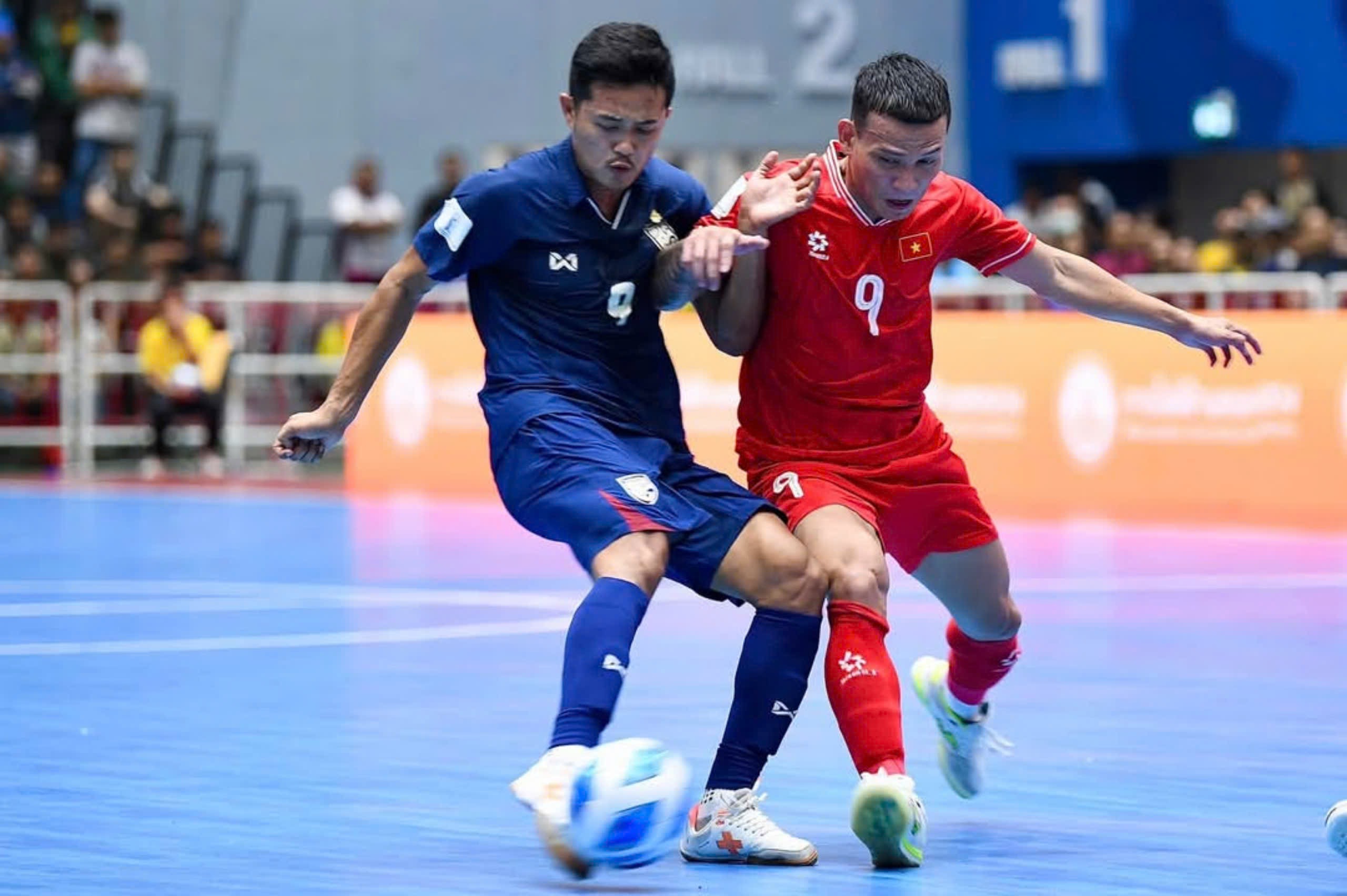 Người hùng World Cup: Đội tuyển futsal Việt Nam thắng xứng đáng Thái Lan