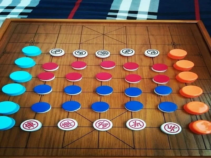 Kỹ thuật lật quân và điều phối thế trận trong cờ úp