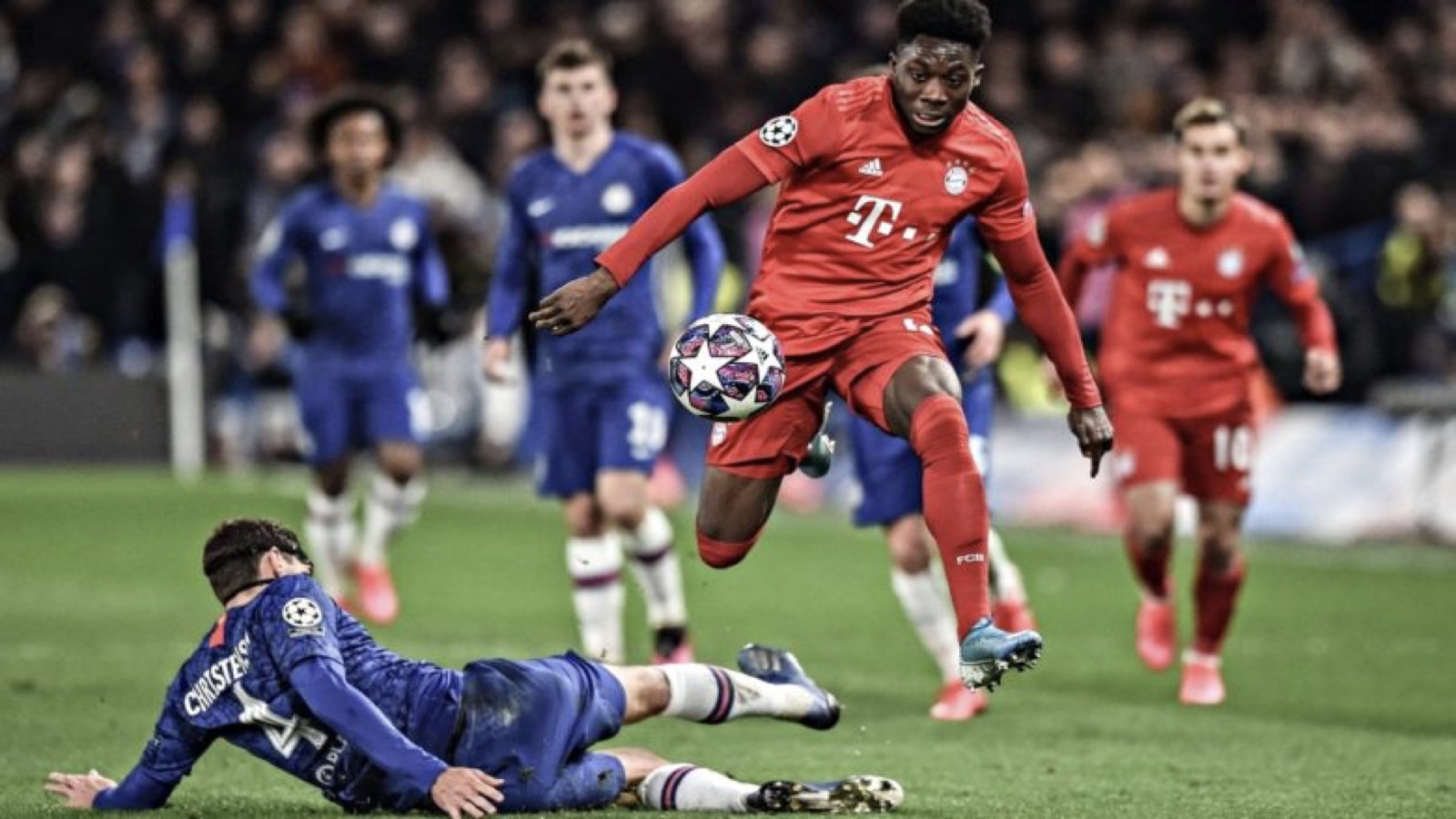 RWB trong bóng đá là gì? Giải mã vị trí hậu vệ biên tấn công