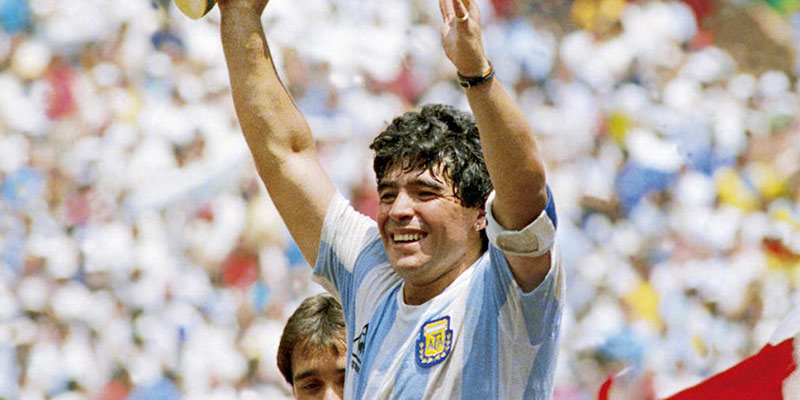 Diego Maradona huyền thoại