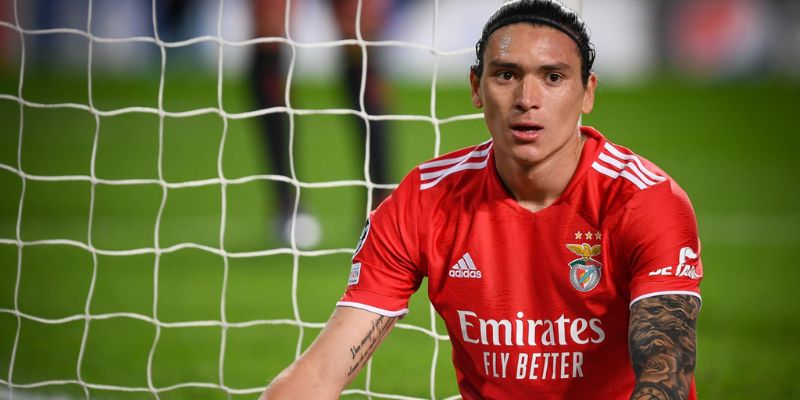 Darwin Núñez ăn mừng bàn thắng cho Benfica